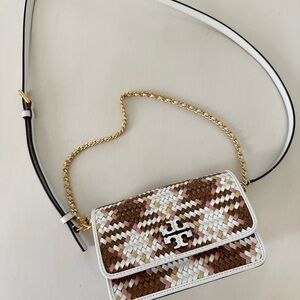 Tory Burch Britton Woven Chain Crossbody Bag - Brown and White